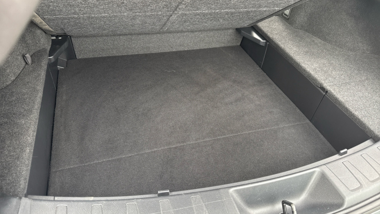 Lexus UX 250h 2.0 F-Sport Design 5dr CVT Hybrid Hatchback